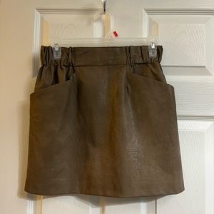 Zara mini skirt with pockets